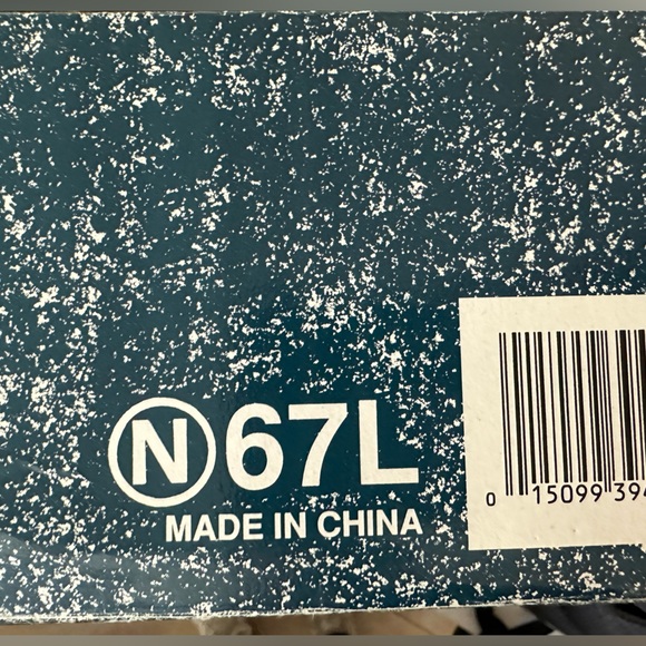 Brand new LEATHER PORTFOLIO. Make me an offer - Picture 2 of 2